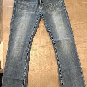 Rock & Roll Cowgirl Women’s Faded Blue Straight Jeans 30x34